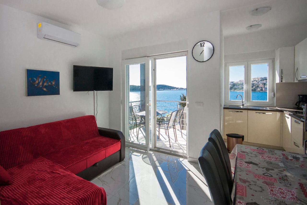 Apartments Osti Rogoznica  Εξωτερικό φωτογραφία