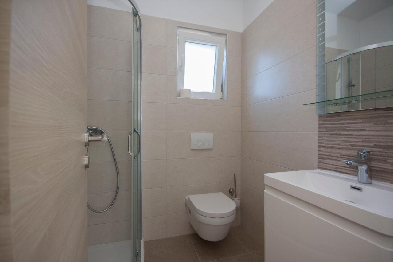 Apartments Osti Rogoznica  Εξωτερικό φωτογραφία